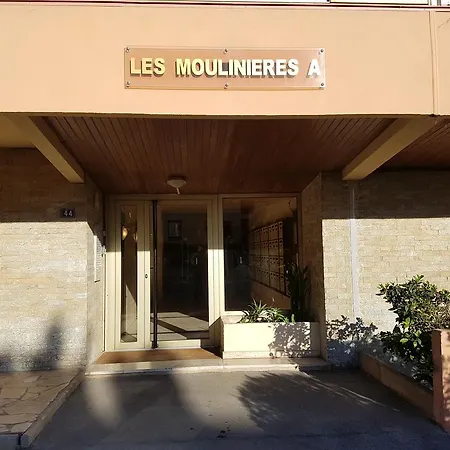 Les Moulinieres *